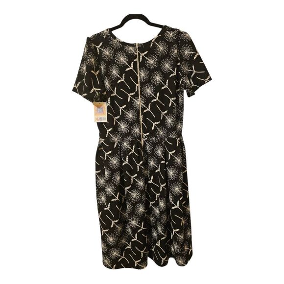 LULAROE Black Dandelion Wishes Amelia Dress - Size 3XL - Picture 2 of 9